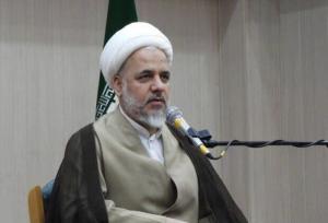حرکت امام خمینی (ره) آغازگر انقلاب اسلامی بود
