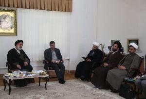 زمینه جذب جوانان به برنامه‌های قرآنی فراهم شود