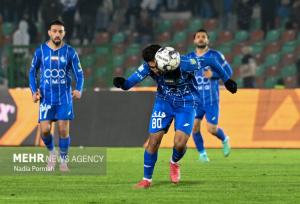 فریبا: کادر فنی استقلال نباید تغییر کند/ هیچ تیمی در آسیا آسان نیست