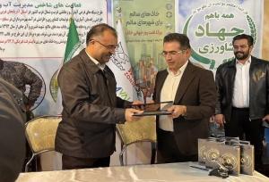 انرژی خورشیدی برای مقابله با تنش آبی در آذربایجان غربی استفاده می شود