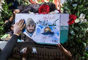 شهید خوش سیمایی که زندگی مادی را فدای دفاع از حرم کرد