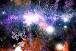 12 تصویر رؤیایی از زمین در آغوش کهکشان راه‌شیری