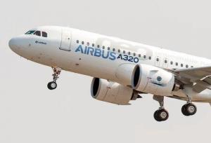 بیاتی: ناوگان ۵۰ نفره نیاز توسعه حمل و نقل هوایی کشور است