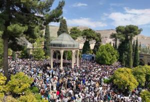 تقویت ارتباط مجموعه‌های حافظیه و زندیه با نهادهای علمی و فرهنگی کشور