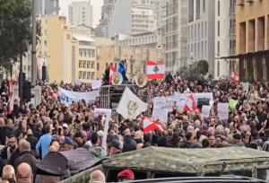 تظاهرات اعتراضی مقابل پارلمان لبنان+فیلم