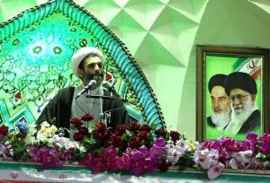 امام جمعه موقت بیرجند: راهبرد اصلی دشمن تفرقه است