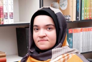 فاطمه عارف‌نژاد به اتاق ویژه‌ای در بخش منتقل شده؛ التماس دعا داریم