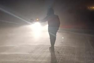 تلاش شبانه‌روزی راهداران برای بازگشایی مسیر گردنه خوش‌ییلاق شاهرود