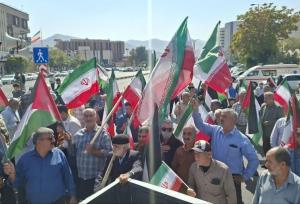 راهپیمایی نمازگزاران اراکی در حمایت از مردم مظلوم و مقتدر غزه