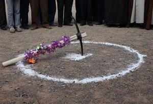 احداث مدرسه خیرساز ۱۳ میلیاردی در دزفول کلنگ زنی شد