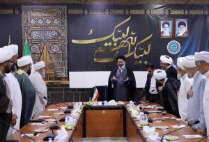 روایتگری تاریخ اسلام در سرزمین وحی درس‌آموز و عبرت آموز است