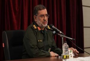 سردار نائینی: ۹ دی الگویی زنده و الهام‌بخش برای مواجهه با تهدیدات است