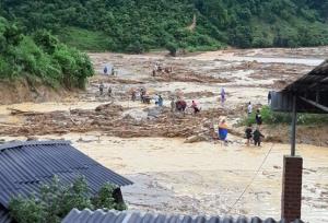 ۹ کشته و ۵ مفقود در سیل در مرکز ویتنام