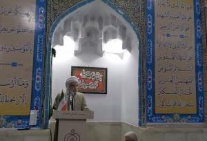 ماموستا رستمی: رهاشدگی فضای مجازی ایمان و اخلاق جوانان را تهدید می‌کند