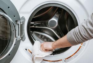 چطور ماشین لباسشویی رو ضدعفونی کنیم؟