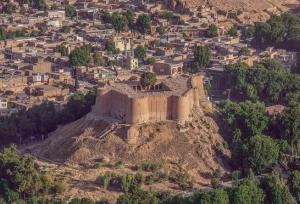 کشف لایه‌های پیش‌ازتاریخ در تپه فلک‌الافلاک؛ تقویت پرونده ثبت جهانی