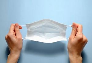 برای رهایی از میکروپلاستیک‌ها، ماسک خود را عوض کنید!