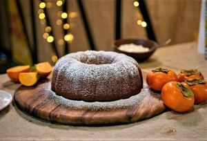 طرز تهیه کیک خرمالو مخصوص روزهای پاییزی