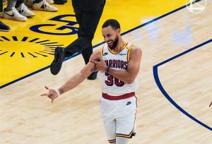 ۵۰ بازیکن پردرآمد NBA در فصل ۲۶-۲۰۲۵