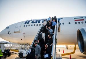 اعزام زائران عمره مفرده از ترمینال سلام آغاز شد