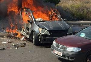 یک خودرو در جنوب لبنان هدف حمله هوایی رژیم صهیونیستی قرار گرفت