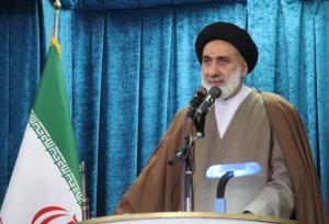 امام جمعه شهرکرد: دولت برای عبور از موانع نیازمند همراهی مردم است