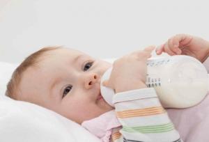 تولید شیر خشک نوزاد در مهر ماه کاهش یافت