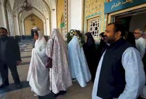 حضور گروهی از اندیشمندان و پزشکان هندی در حرم مطهر امام رضا (ع)