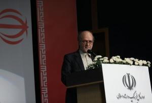 احمدی: کتاب مولد اندیشیدن و بستر ساز آگاهی است