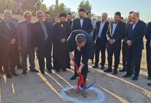 ساختمان جدید ثبت اسناد و املاک گرمسار کلنگ زنی شد