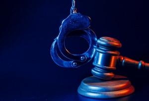 انهدام باند جعل اوراق قضائی برای آزادسازی خودروهای توقیفی