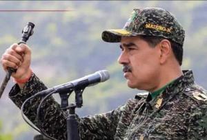 مادورو: حمله به ونزوئلا هشداری برای تمام جهان است