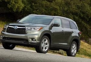 با مشاهده قیمت این خودروها به ساپیا و ایران خودرو فحش می‌دهید