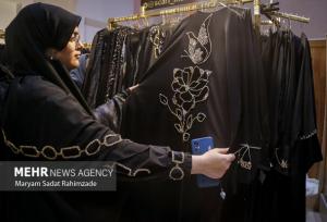 نمایشگاه توانمندی‌های دانش‌بنیان زنان بسیجی دامغان گشایش یافت