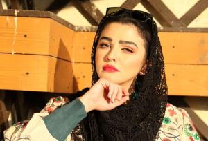 سلفی عاشقانه بازیگر «بچه مهندس» و همسرش