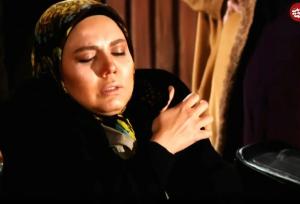 «باران» سریال آوای باران در حال قدم زدن در لندن در ۳۶ سالگی