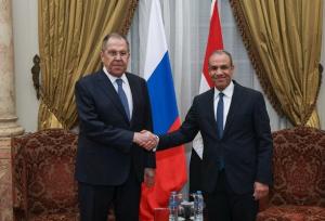 لاوروف: گروسی در گزارش‌هایش درباره برنامه هسته‌ای ایران بی‌طرفی باشد