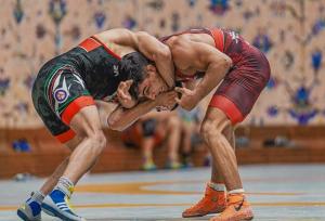 استقلال در صدر لیگ کشتی آزاد و فرنگی ایستاد