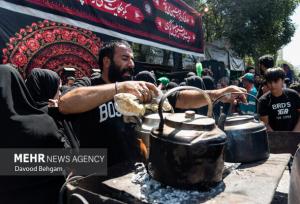 اقدامات گمرکی انتقال کالاهای مواکب استان سمنان در حال انجام است