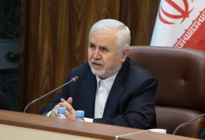 دارابی: احیای بازار آسیب‌دیده اولویت فوری دولت است