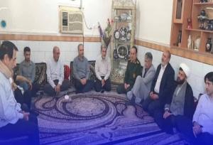 مسئولان استان بوشهر با خانواده شهید حمله  رژیم صهیونیستی  دیدار کردند