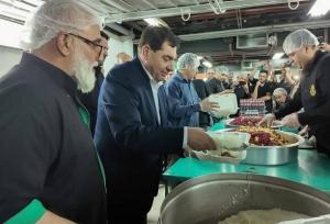 حضور مخبر در جمع اعضای گروه جهادی شهید سپهبد غلامعلی رشید