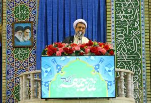 امام جمعه کرمان: استکبار جهانی از ایران قوی هراس دارد