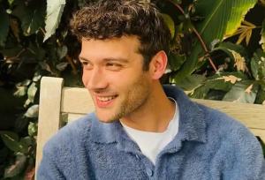 بازیگر جذاب و مشهور ترکیه در جشنواره فجر شیراز