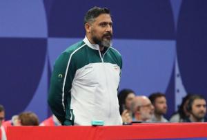 افلاکی: حضور روی سکوی قهرمانی جهان نشدنی نیست/ در المپیک خدا بغلم کرد