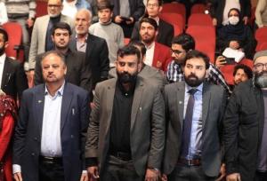 ایران برای اقبال سرزمین رویاست