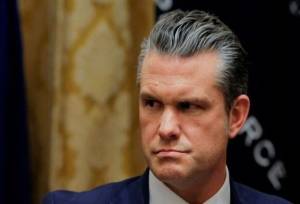 رئیس پنتاگون در نشست وزیران دفاع ناتو شرکت نمی‌کند