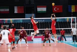 پیروزی قاطع والیبال ایران مقابل قطر