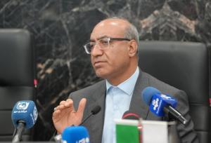 استاندار: سند توسعه نفت و گاز کرمانشاه باید اجرایی شود