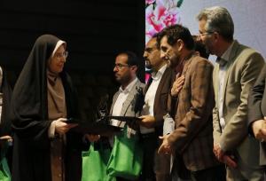 تجلیل از فرهیختگان عرصه علم و اخلاق در استان سمنان